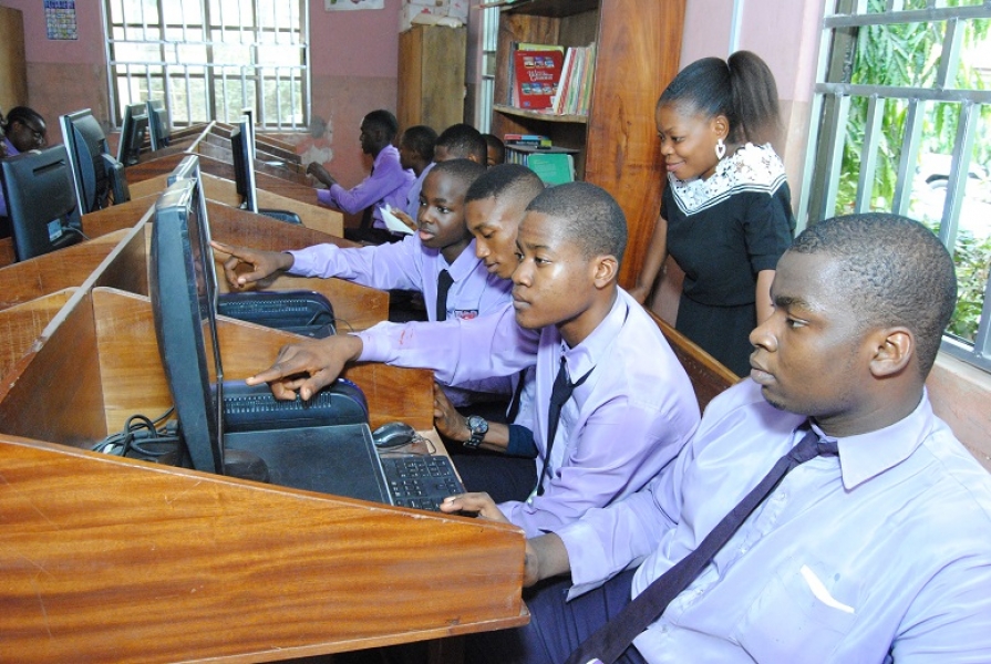 STUDENTS IN THE ICT LAB